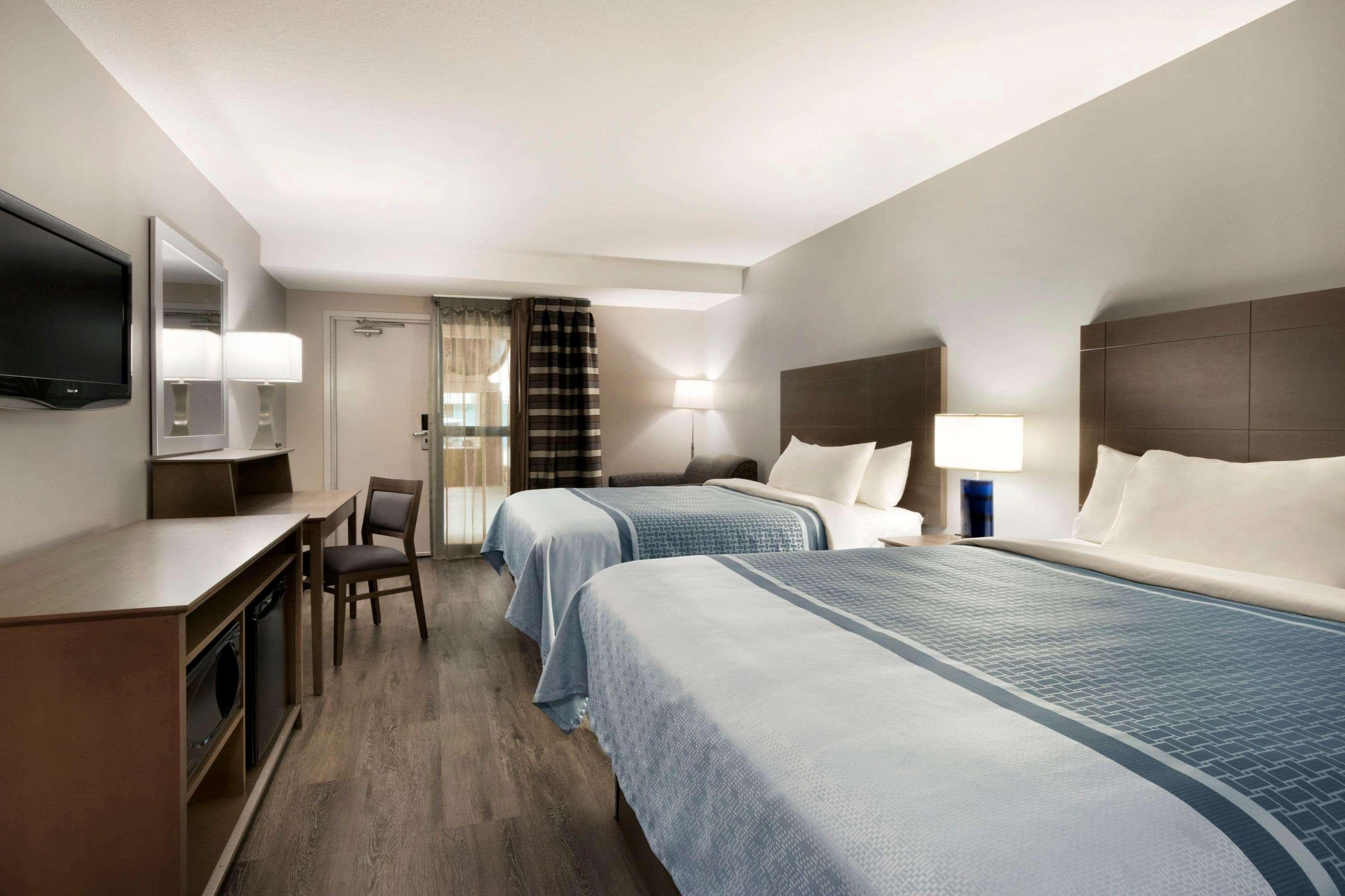 Travelodge Hotel by Wyndham Saskatoon Eksteriør bilde