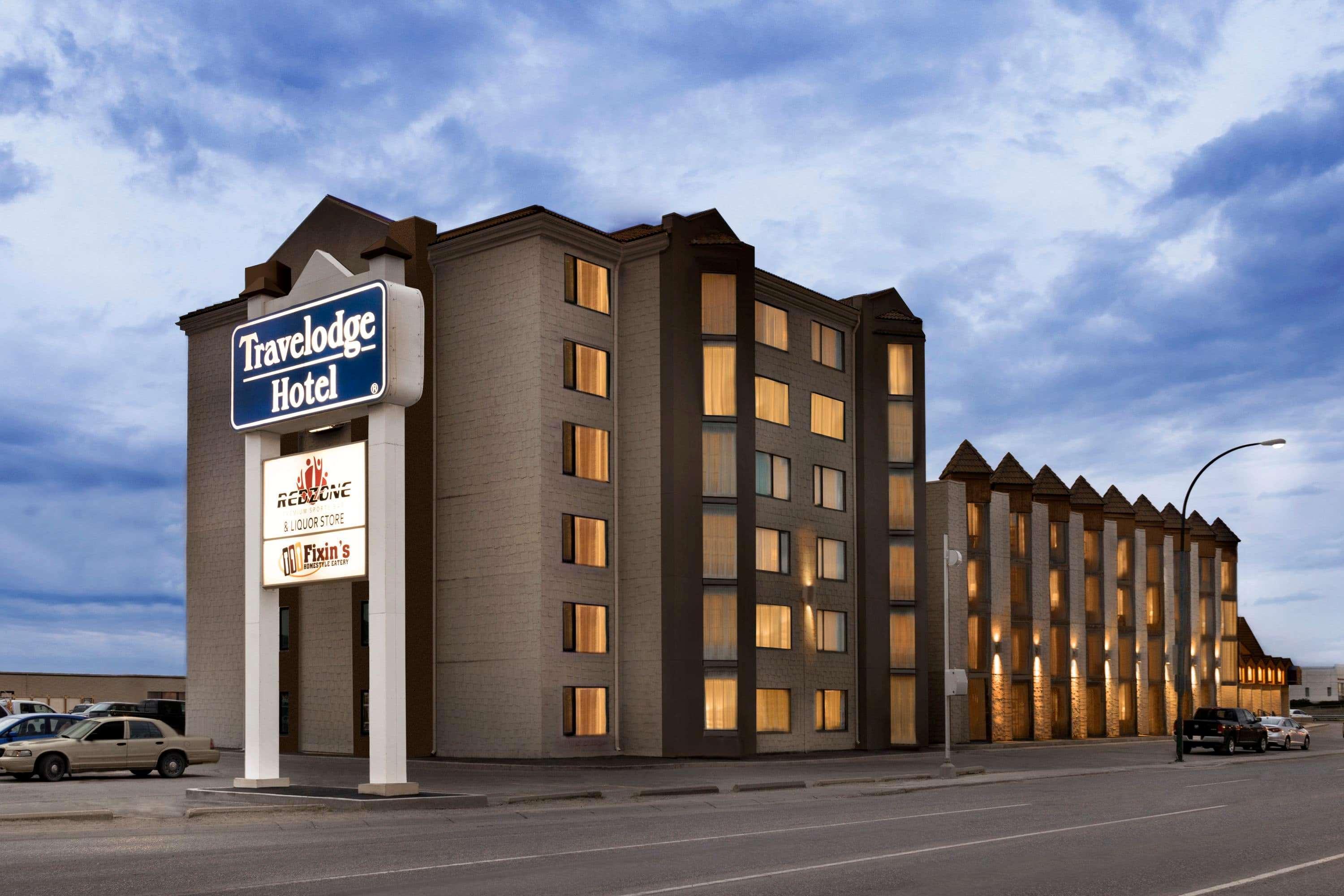 Travelodge Hotel by Wyndham Saskatoon Eksteriør bilde