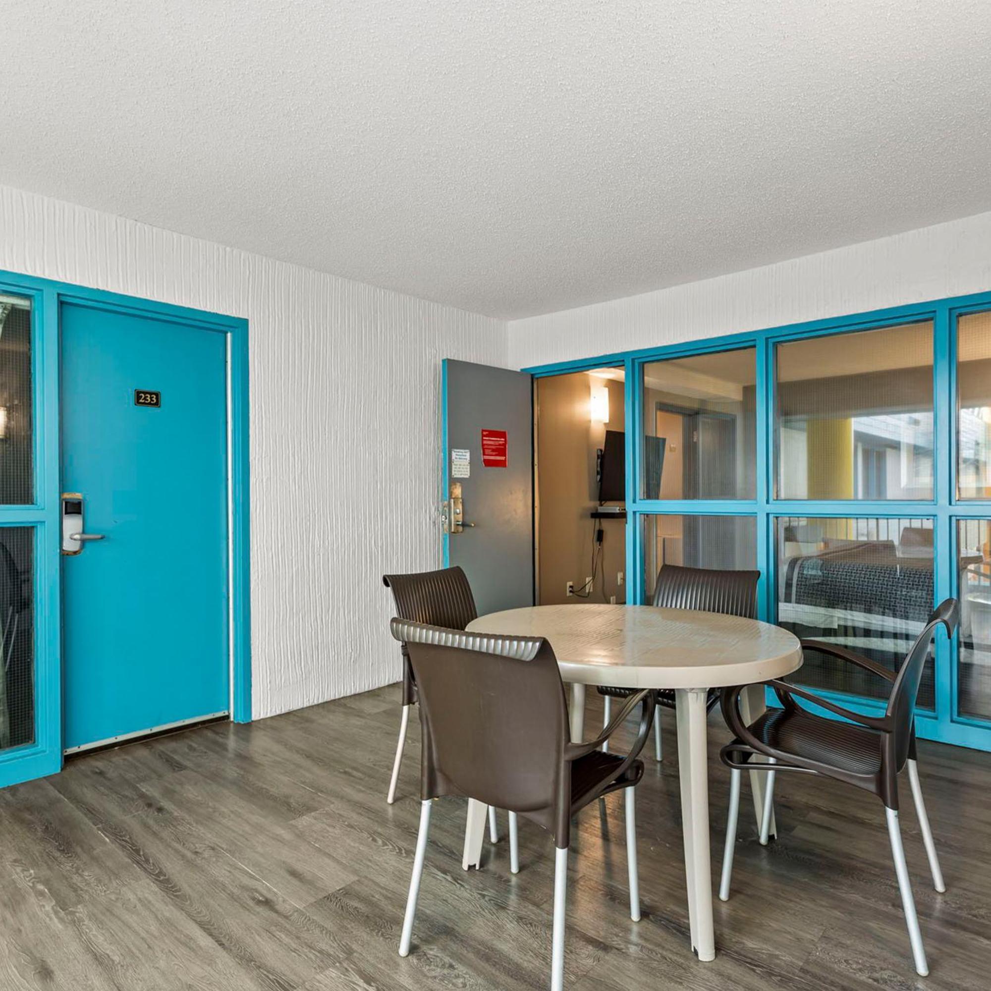 Travelodge Hotel by Wyndham Saskatoon Eksteriør bilde